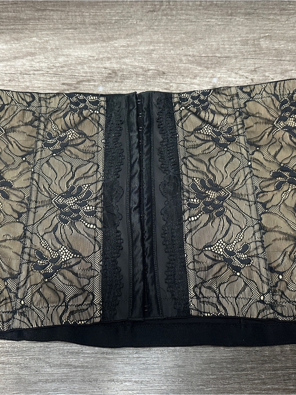 Maidenform Black Lace Waist Cincher with Nude Lining